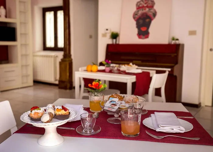 La Casa Del Moro